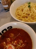 「辛つけめん」@つけめん102 大宮店の写真