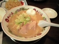 「こってり にんにくいり」@天下一品 中筋店の写真