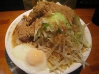 「みそめん 700円 + 半熟たまご 50円」@麺者我楽の写真