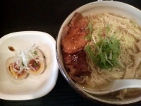 「地鶏魚玉そば（880円）大盛り無料」@麺屋宗 -sou- 高田馬場本店の写真