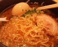 「和風そば680円（ぱどクーポンにて味玉子追加）」@めん屋てっぺんの写真