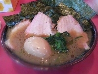 「チャーシューメン+のり+味付玉子」@王道家の写真