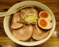 「焼豚らぁめん+味付玉子」@一心軒の写真