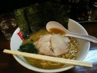 「らーめん、餃子」@横浜らーめん濱壱の写真