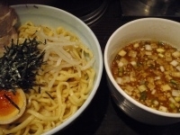 「醤油つけ麺（850円）」@麺屋 あ。うん 秋葉原店の写真