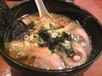 「一本槍ラーメン【750円】、コッテリ」@一本槍 大森店の写真