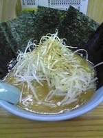 「のりねぎラーメン中盛、麺硬め、とんこつ味噌」@らーめん家 せんだい 鶴ヶ峰本店の写真