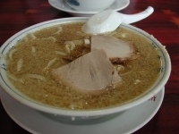 「中華そば（750円）」@杭州飯店の写真