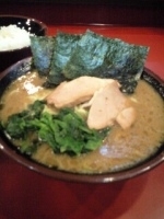 「ラーメン（￥630）」@家系総本山 ラーメン吉村家の写真