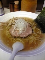 「しょうゆラーメン 650円 + 大盛り 50円 = 700円」@燵家製麺の写真