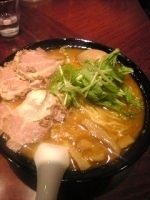 「黒武士  豚玉増し 大盛り」@麺士 武双の写真