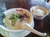 「とんこつらーめん」@東京豚骨拉麺 しゃかりきの写真