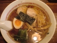 「支那そば（+大盛り）650円+120円=770円」@支那そば きび 神田本店の写真