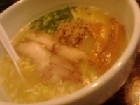 「白鶏らーめん」@鶏の穴の写真