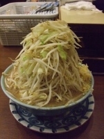 「大盛りラーメン」@ラーメン二郎 池袋東口店の写真