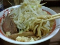 「ラーメン（野菜マシマシ・にんにく）730円」@ら〜めん ぽっぽっ屋 本店の写真