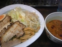 「つけ麺大盛炙りチャーシュー入り（細かいメニュー名失念）1080円」@一撃らーめんの写真