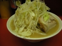 「小ラーメン（ヤサイマシマシ）」@ラーメン二郎 大宮店の写真