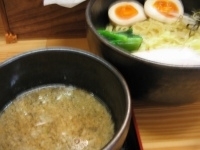 「こってりつけ麺+味玉」@旬麺しろ八の写真