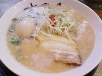 「浪速流豚骨329らぁめん（どっさりねぎ+煮玉子入り）」@麺匠 味冨久 住之江店の写真