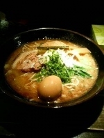 「真空ソバ 味玉 700+100」@喜元門 本店の写真