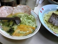 「メカトロつけ正油（大）」@壱発ラーメン 八王子店の写真