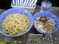 「つけ麺（大盛）+チャーシュー増」@六厘舎 本店の写真