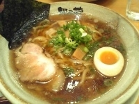 「鶏ガラ醤油らーめん」@越後秘蔵麺 無尽蔵 あずま家の写真