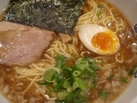 「尾道らーめん（650円）」@尾道らーめん 柿岡や 浜松町店の写真