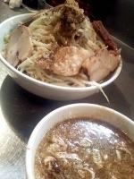 「つけ麺+豚増し+魚粉（野菜・ニンニク・脂）￥870」@ラーメン大 堀切店の写真