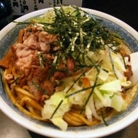 「B麺（あぶらそば） 680円 麺多め 700グラム」@麺舗十六の写真