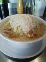 「らーめん（ニンニク・アブラ・味濃いめ）」@らーめん大 蕨店の写真