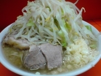 「小ラーメン（ヤサイ、ニンニクダブル） 650円」@ラーメン二郎 神田神保町店の写真