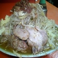 「豚増しラーメン（ヤサイマシ、ニンニクマシ） 1,000円」@ラーメン富士丸 神谷本店の写真