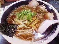 「しょうゆらぁめん」@ぢどりらあめん吉兆夢の写真