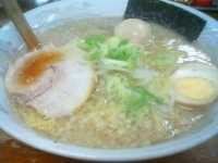 「ラーメン中盛+味玉（￥550+￥50）」@らーめん三水の写真