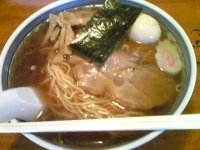 「醤油ラーメン大盛+焼豚3枚+ライス 670円」@麺屋 闘賀の写真