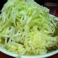 「小豚ラーメン（ヤサイマシマシ、ニンニクマシマシ） 750円」@ラーメン二郎 桜台駅前店の写真