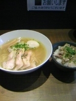 「鶏チャーシューしお&鶏塩飯」@町田汁場 しおらーめん 進化の写真