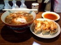 「Bセット（小ラーメン+ジャンボ餃子3）」@らぁめん ひら石の写真