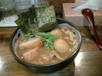 「特製中華そば（玉子追加）」@中華そば 椿の写真