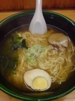 「アゴだし正油（とび魚のだし） 650円」@とんこつラーメン とんまるの写真