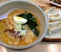 「九州玄海みそらーめん+餃子+小ライス（750円）」@みそ膳みずさわの写真