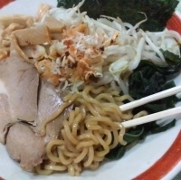 「油そば+餃子+ライス」@来来来の写真