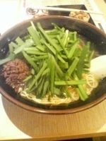 「辛にらそば」@博多にらそば 熊楠家 六本木店の写真