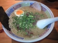 「塩豚骨ラーメン\\600+替え玉\\150」@ハングリードラゴンの写真