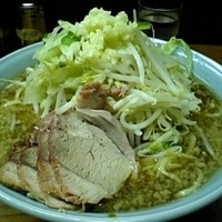 「ぶた入り大ラーメン（麺カタメ、ヤサイマシマシ、ニンニク） 800」@ラーメン二郎 亀戸店の写真