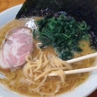 「ラーメン+のり+ほうれん草」@らーめん 㐂輪の写真