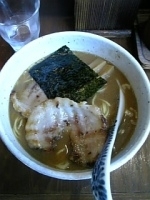 「徳そば（大盛・学生無料）+サービスライス」@千駄木 らーめん いっとくの写真