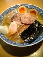 「特製中華そば（大盛）」@中華そば 青葉 大宮東口店の写真